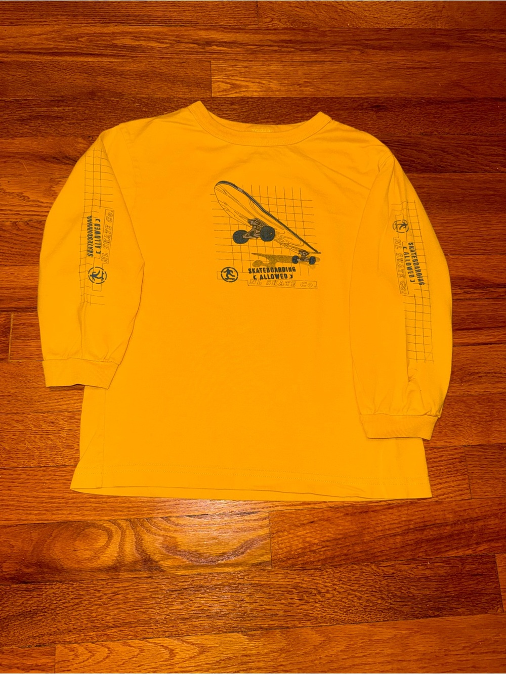 Vintage 90s Skateboarding Allowed T-shirt, Long Sleeve Skater Punk Youth Medium